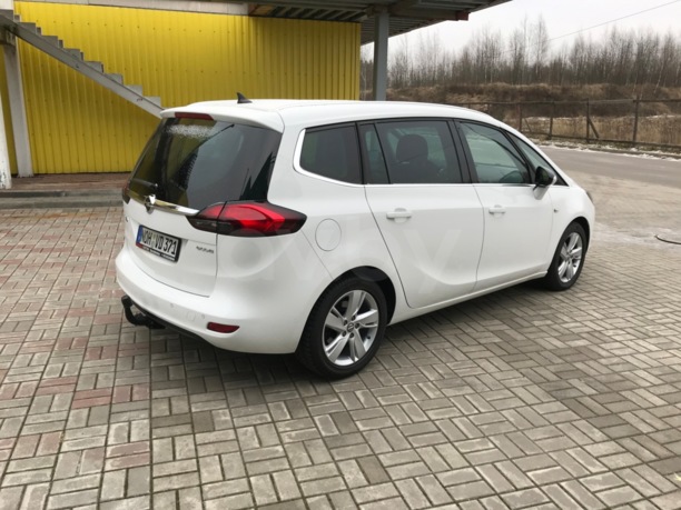 Opel Zafira C, 2015 г.