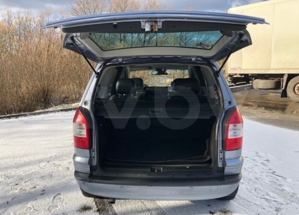 Opel Zafira A · Рестайлинг, 5 мест, 2003 г.