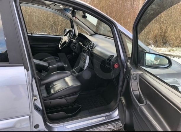 Opel Zafira A · Рестайлинг, 5 мест, 2003 г.