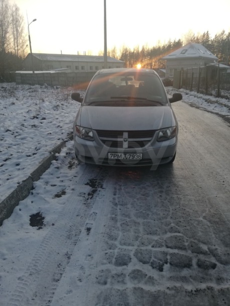 Dodge Caravan IV, 7 мест, 2004 г.