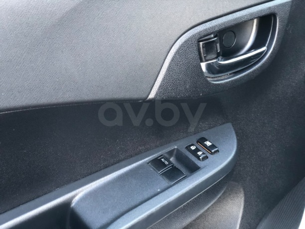 Toyota Verso-S, 2015 г.