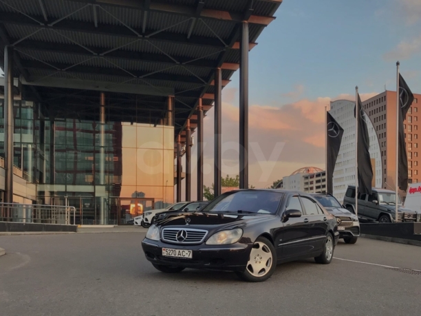 Mercedes-Benz S-Класс W220, 1999 г.