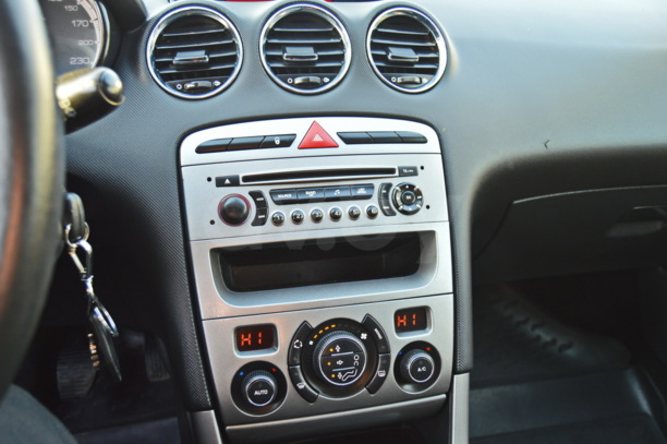 Peugeot 308 T7, 2011 г.
