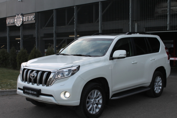 Toyota Land Cruiser Prado J150 · Рестайлинг, 5 мест, 2017 г.