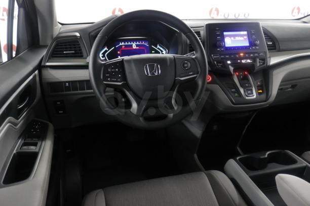 Honda Odyssey V, 7 мест, 2019 г.