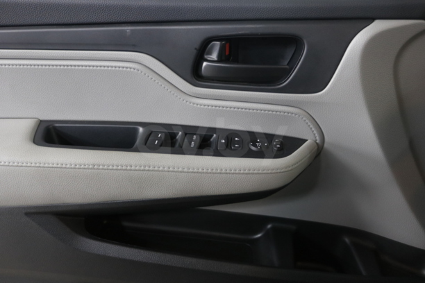 Honda Odyssey V, 7 мест, 2019 г.