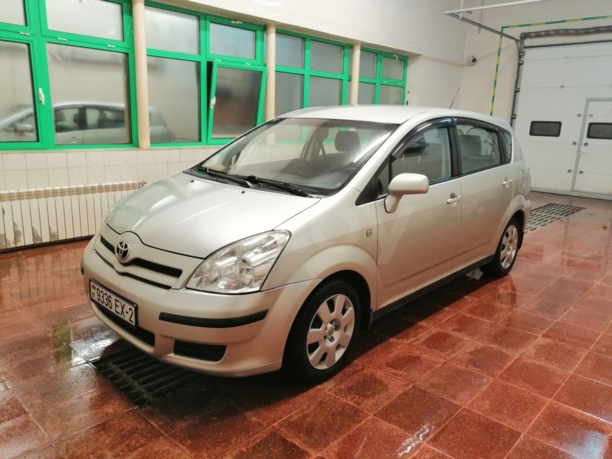 Toyota Corolla Verso II (E121), 7 мест, 2006 г.