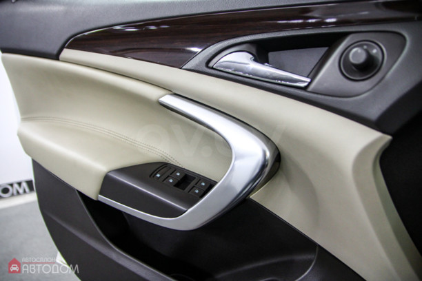 Buick Regal V, 2011 г.