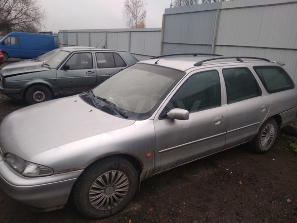 Ford Mondeo I, 1994 г.