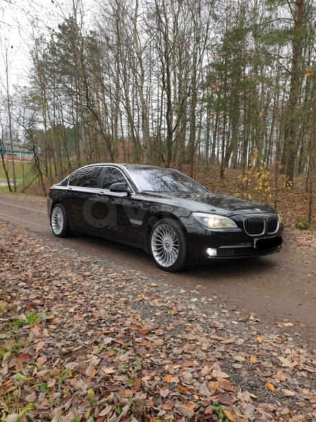 BMW 7 серия F02 (Long), 2011 г.