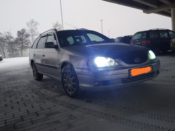 Toyota Avensis I (T220) · Рестайлинг, 2001 г.