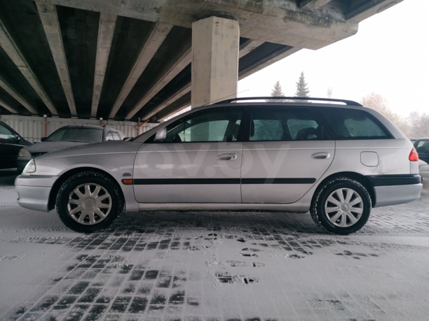 Toyota Avensis I (T220) · Рестайлинг, 2001 г.