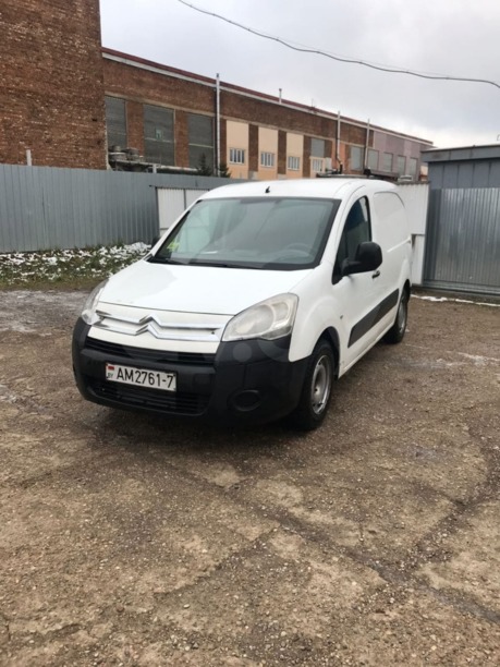 Citroen Berlingo II, 5 мест, 2012 г.