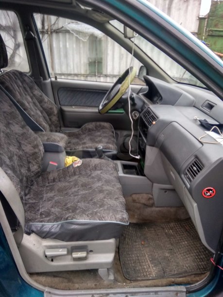 Mitsubishi Space Runner I, 1996 г.
