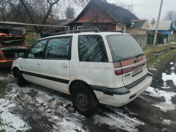 Mitsubishi Space Wagon Typ N50, 2000 г.
