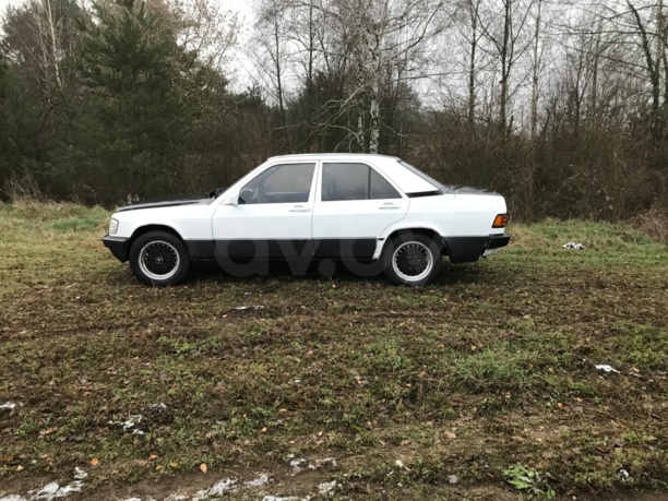 Mercedes-Benz 190 (W201), 1986 г.