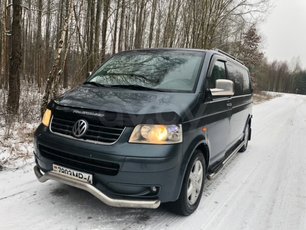 Volkswagen Caravelle T5, 2004 г.