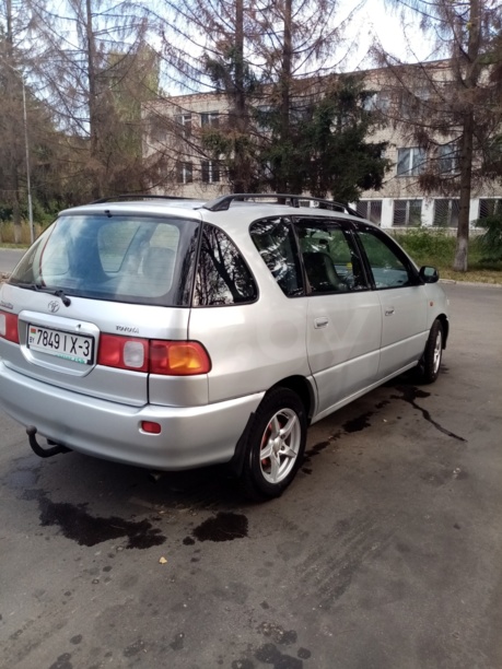Toyota Picnic, 2001 г.