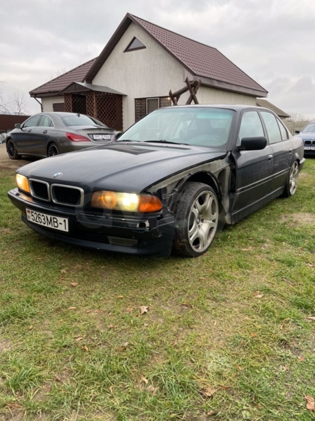 BMW 7 серия E38, 1999 г.