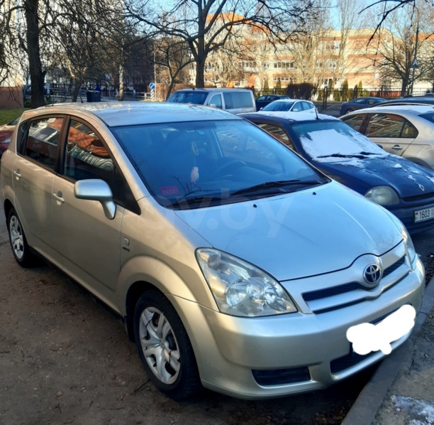 Toyota Corolla Verso III (AR10), 2004 г.