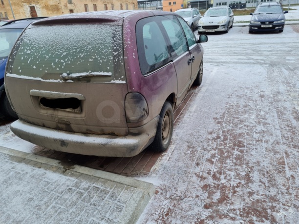Dodge Caravan III, 7 мест, 1999 г.