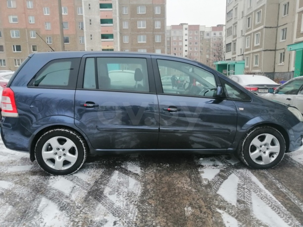 Opel Zafira B · Рестайлинг, 7 мест, 2010 г.