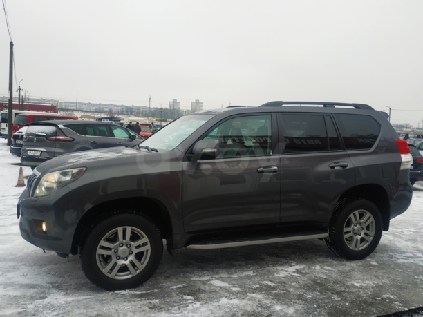 Toyota Land Cruiser Prado J150, 5 мест, 2010 г.