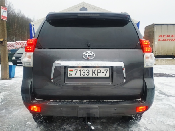 Toyota Land Cruiser Prado J150, 5 мест, 2010 г.