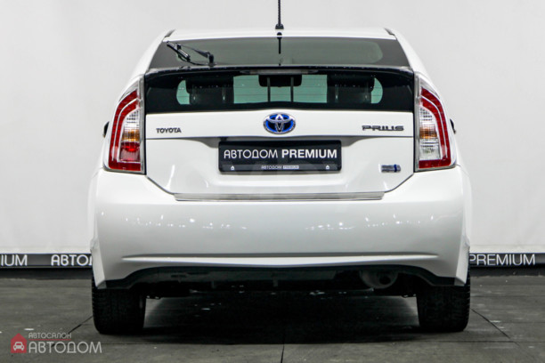 Toyota Prius III (XW30) · Рестайлинг, 2013 г.