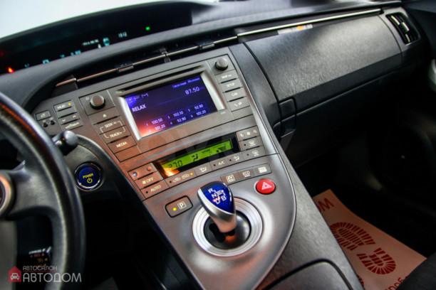 Toyota Prius III (XW30) · Рестайлинг, 2013 г.