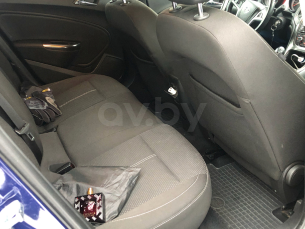 Opel Astra J, 2011 г.
