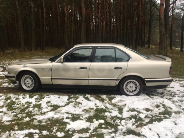 BMW 5 серия E34, 1990 г.