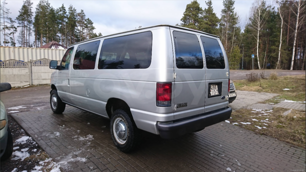 Ford Econoline, 2004 г.