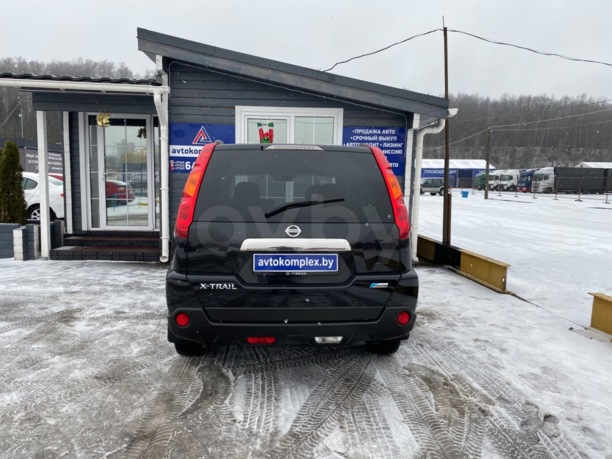Nissan X-Trail II (T31), 5 мест, 2010 г.