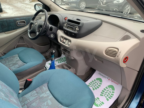 Nissan Almera Tino, 2000 г.