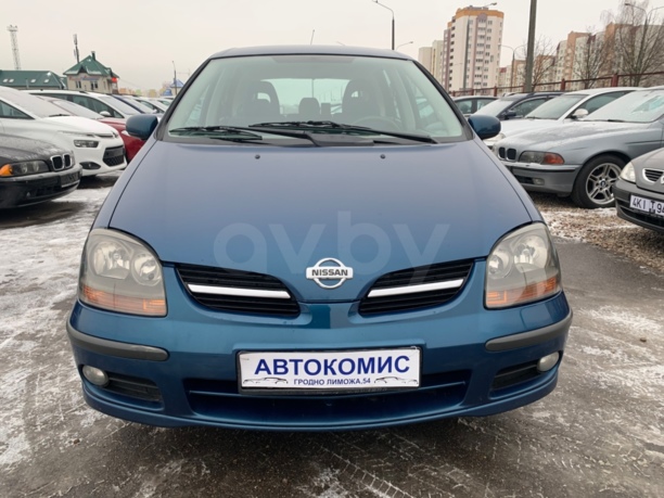 Nissan Almera Tino, 2000 г.