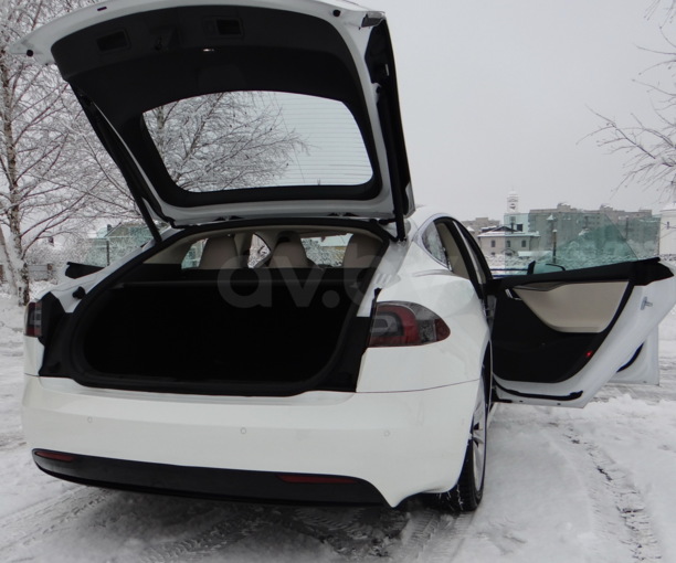 Tesla Model S I · Рестайлинг, 2019 г.