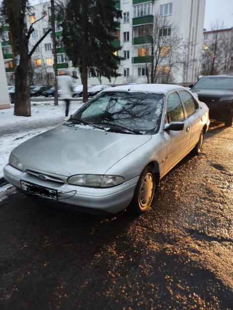 Ford Mondeo I, 1996 г.