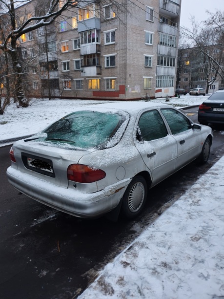Ford Mondeo I, 1996 г.