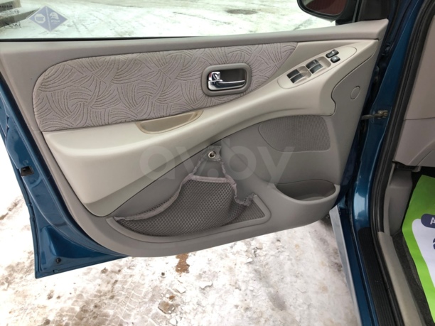 Nissan Almera Tino, 2002 г.