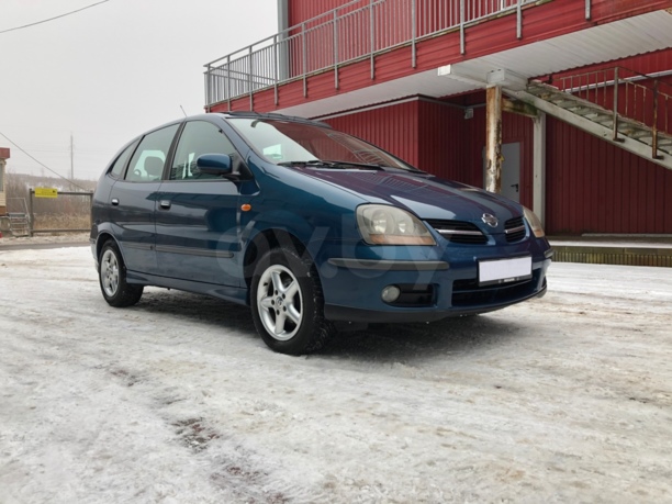 Nissan Almera Tino, 2002 г.