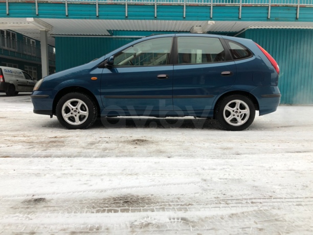 Nissan Almera Tino, 2002 г.