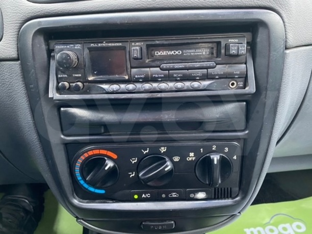 Daewoo Nubira J100, 1997 г.