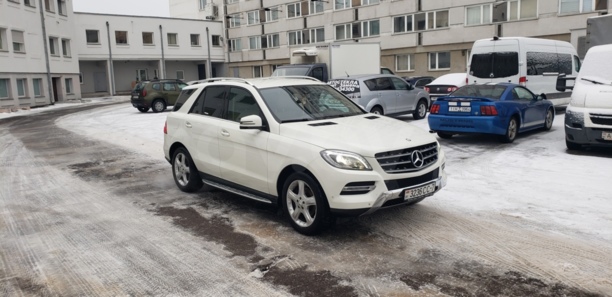 Mercedes-Benz M-Класс W166, 5 мест, 2013 г.