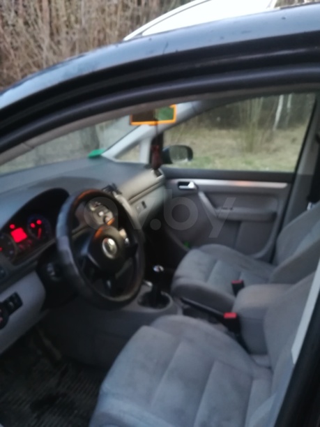 Volkswagen Touran I, 5 мест, 2003 г.