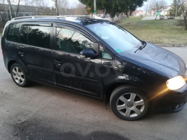 Volkswagen Touran I, 5 мест, 2003 г.