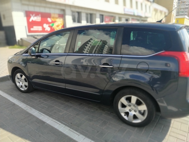 Peugeot 5008 I, 7 мест, 2012 г.
