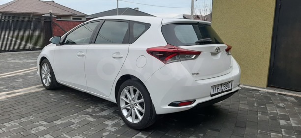 Toyota Auris II (E180) · Рестайлинг, 2016 г.