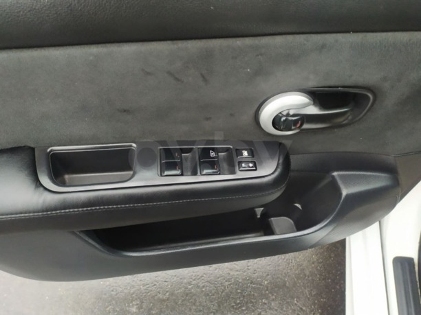 Nissan Tiida I (C11) · Рестайлинг, 2012 г.