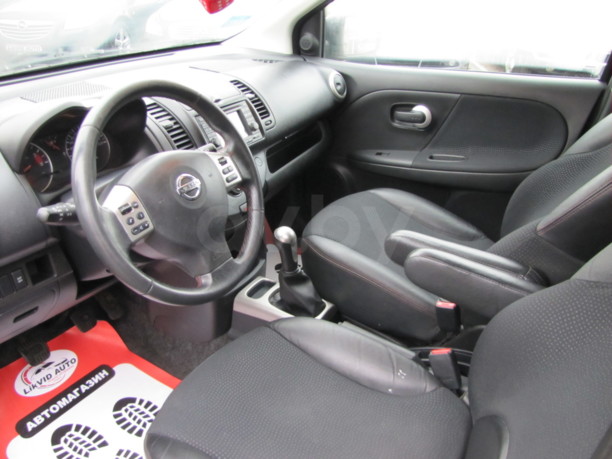 Nissan Note I (E11) · Рестайлинг, 2011 г.